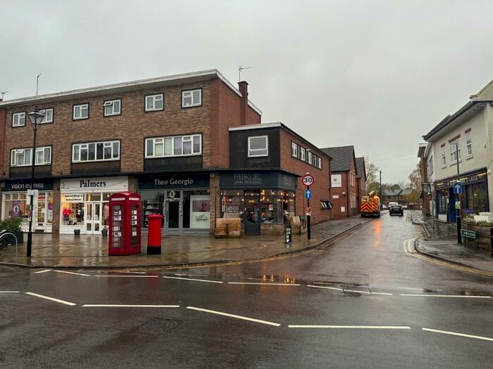 2 Bedroom Flat To Rent In High Street, Knowle, Solihull, B93