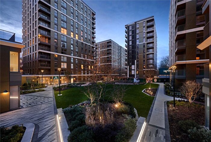 Studio For Sale In Fairfield Avenue, Staines-Upon-Thames, Surrey, TW18