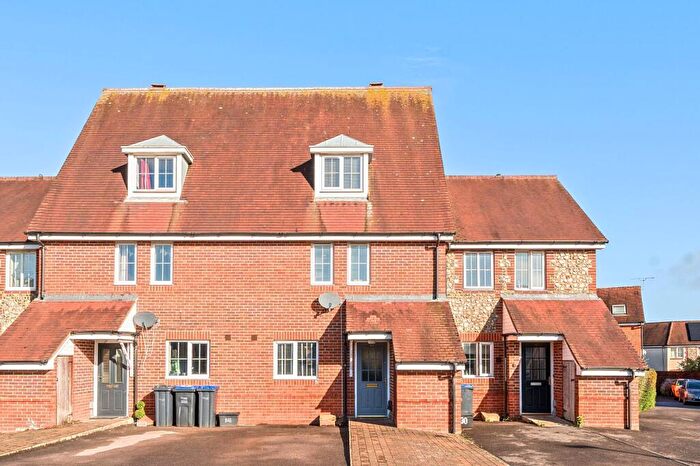 4 Bedroom Terraced House For Sale In Pointers Way, Amesbury, SP4