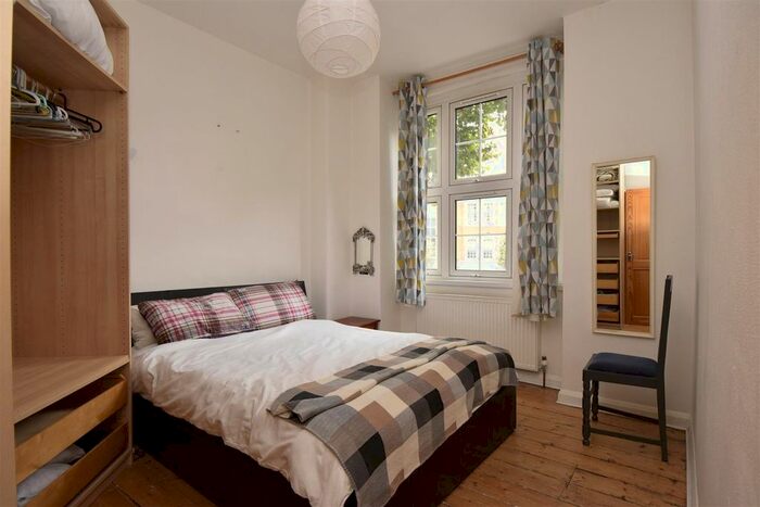 1 Bedroom Flat To Rent In Tooley Street, London Bridge, SE1