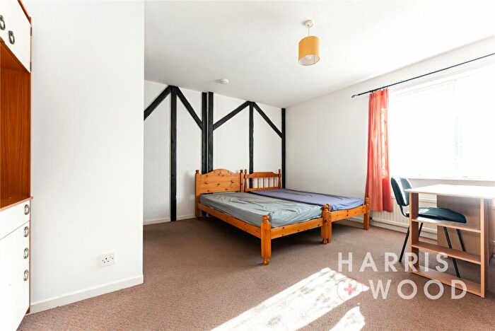 3 Bedroom Terraced House For Sale In Hunwicke Road, Colchester, Essex, CO4