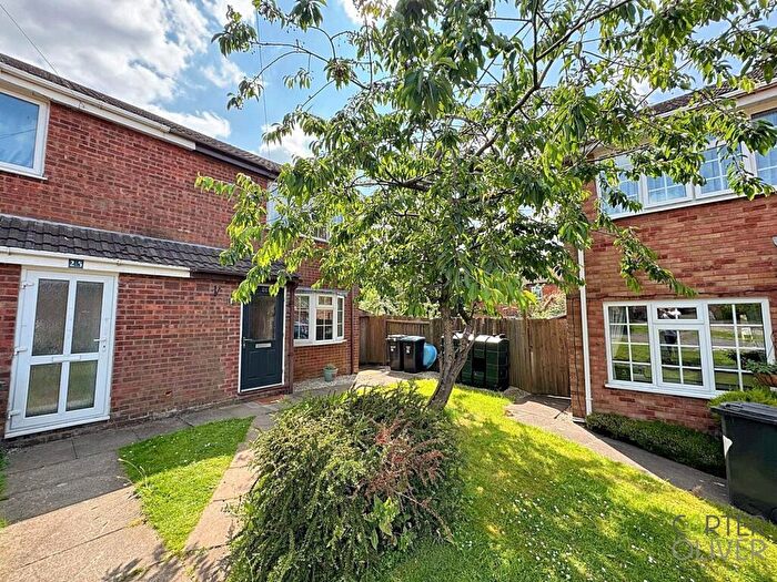 2 Bedroom End Of Terrace House For Sale In Cromwell Close, Walcote, LE17