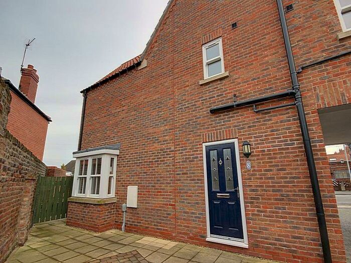 3 Bedroom Property To Rent In Blucher Lane, Beverley, HU17