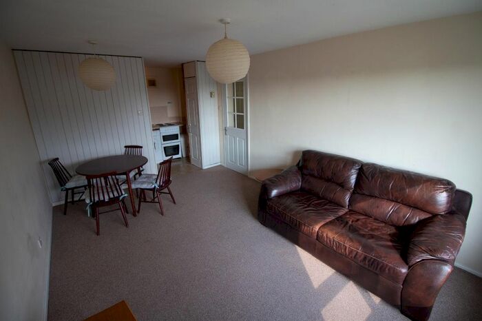 1 Bedroom Flat To Rent In Lunesdale Court, Derwent Road, Lancaster, LA1
