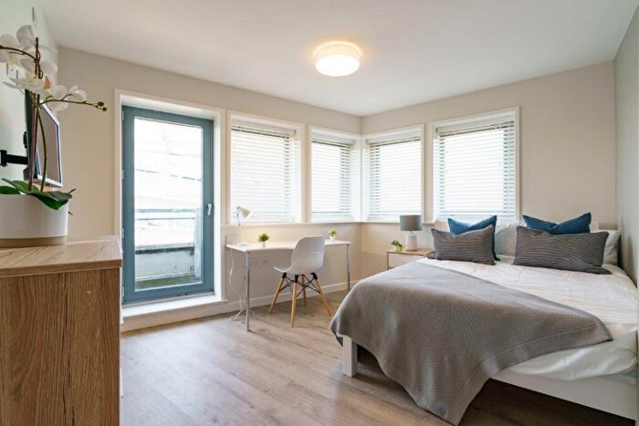 6 Bedroom Flat To Rent In Falconar Street, Newcastle, NE2