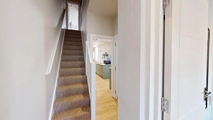 6 Bedroom Terraced House To Rent In Priory Road, Exeter, Devon, EX4