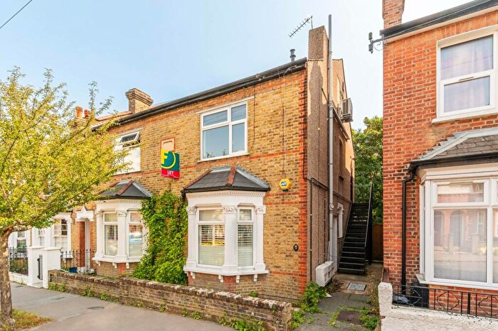 2 Bedroom Flat To Rent In Addiscombe Court Road, Croydon, CR0