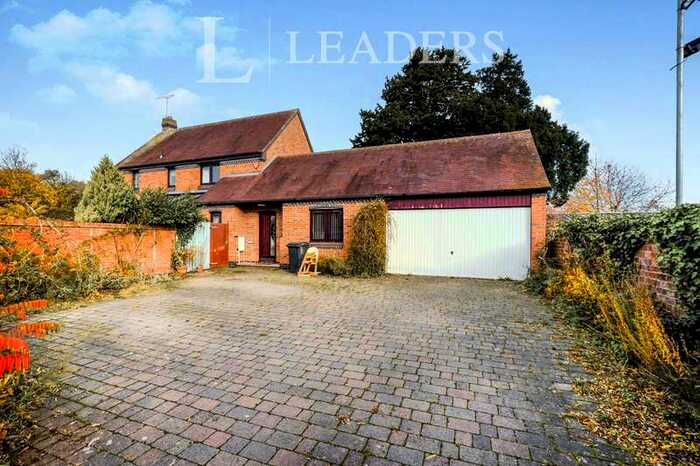 4 Bedroom Detached House To Rent In High Street, Coleshill, B46