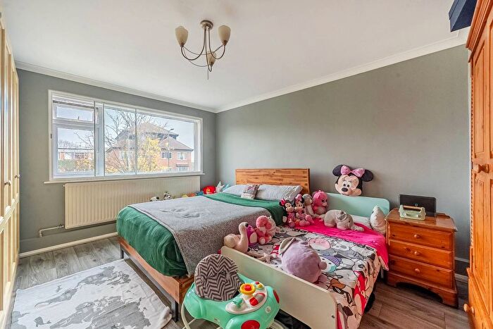 2 Bedroom Flat To Rent In Bessborough Road, Harrow, HA1