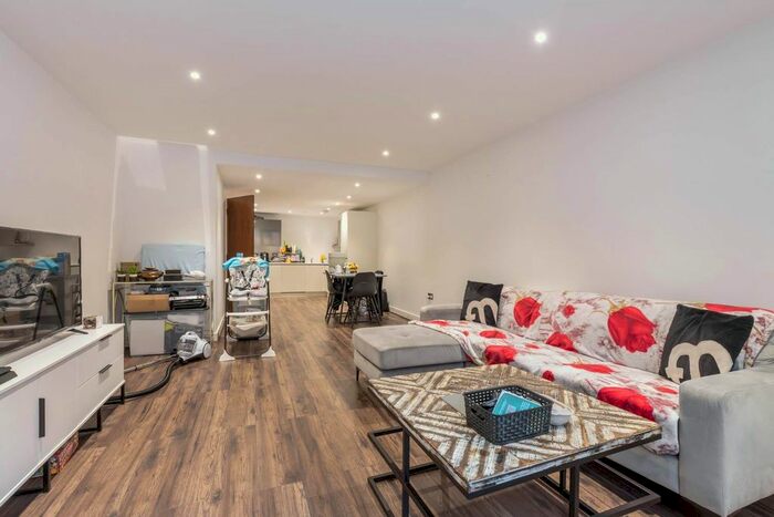 1 Bedroom Flat To Rent In Summer House, Pope Street, Birmingham, B1