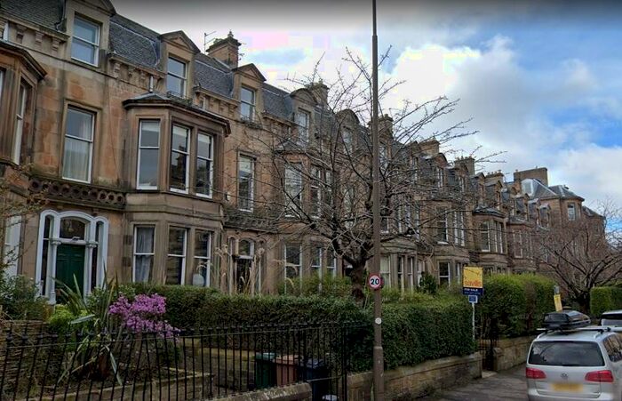 2 Bedroom Flat To Rent In Strathearn Road, Edinburgh, EH9