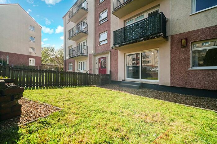 2 Bedroom Flat For Sale In Kerrycroy Street, Glasgow, Lanarkshire, G42