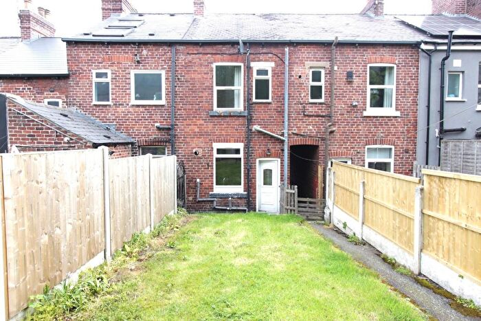 3 Bedroom Terraced House For Sale In Valley Road, Sheffield, S8