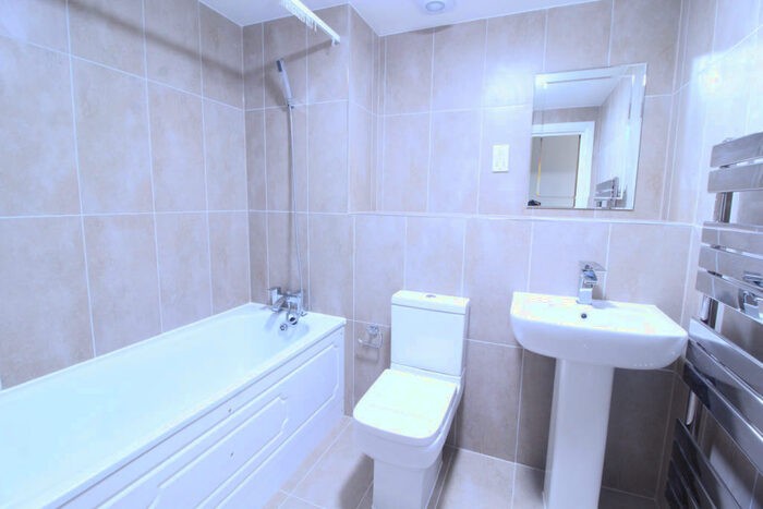 3 Bedroom Flat To Rent In Charter House, High Road, IG1
