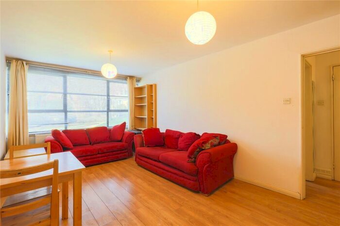 1 Bedroom Apartment To Rent In Daren Court, Carleton Road, London, N7