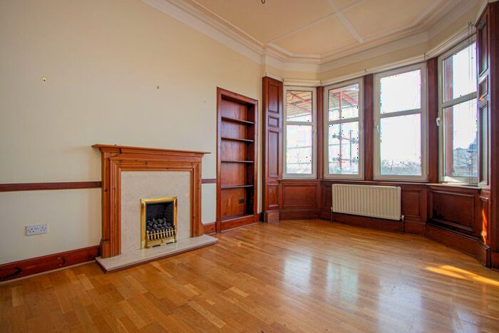 2 Bedroom Flat To Rent In Broomhill Drive, Glasgow, G11