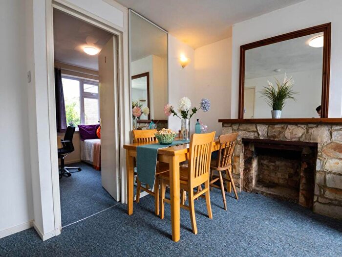 3 Bedroom House To Rent In Tenterden Drive, Canterbury, Kent, CT2