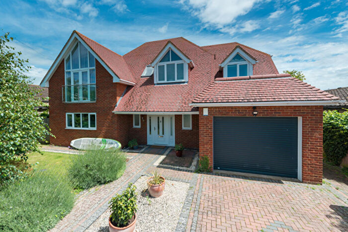 5 Bedroom Detached House For Sale In Hodgson Road, Seasalter, Whitstable, Kent, CT5