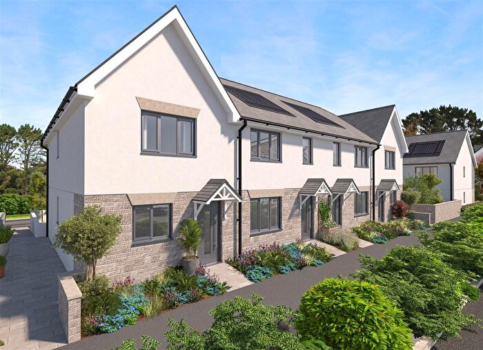 3 Bedroom Property For Sale In Kevill Road, Camborne, TR15