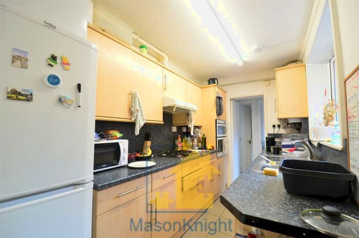 4 Bedroom Terraced House To Rent In / Academic Year Delightful Double Bedroom Student House, Selly Oak, Birmingham, Free Ultrafast M Broadband, B29