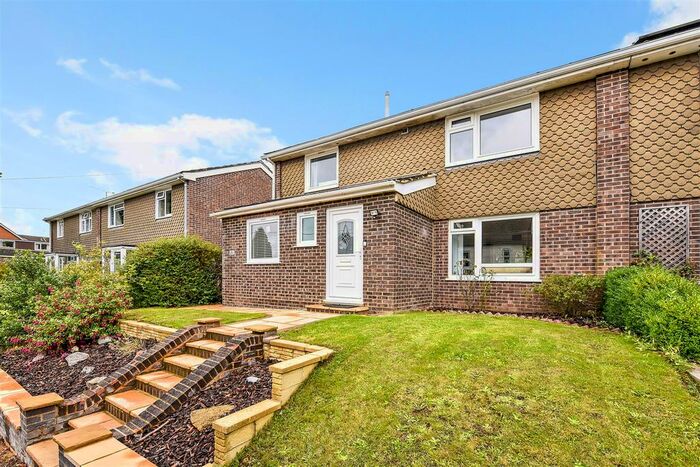 3 Bedroom Semi-Detached House To Rent In Oakland Road, Whitchurch, RG28
