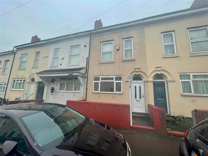 4 Bedroom Property To Rent In Wilson Road, Handsworth, Birmingham, B19