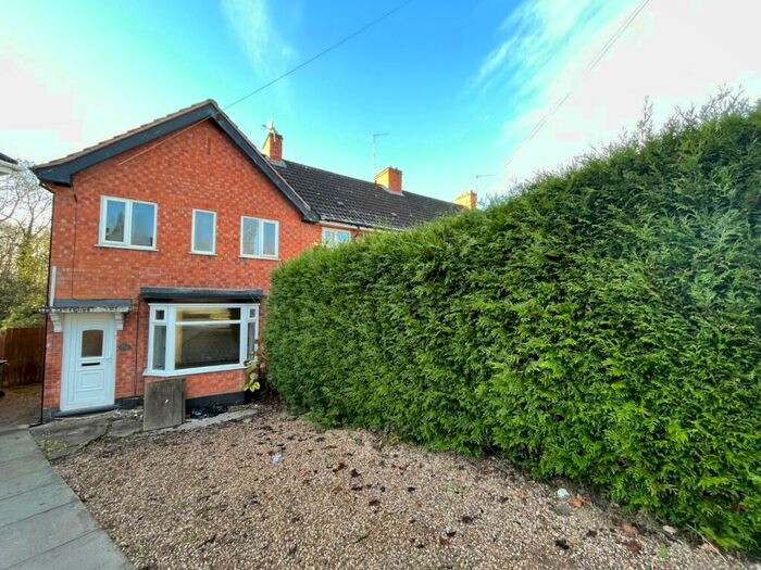 3 Bedroom End Of Terrace House To Rent In Gracemere Crescent, Hall Green, Birmingham, B28