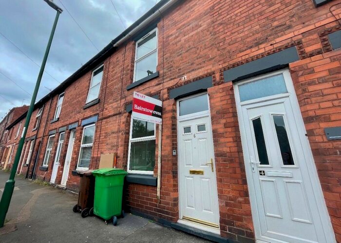 2 Bedroom House To Rent In Vernon Avenue, NG6