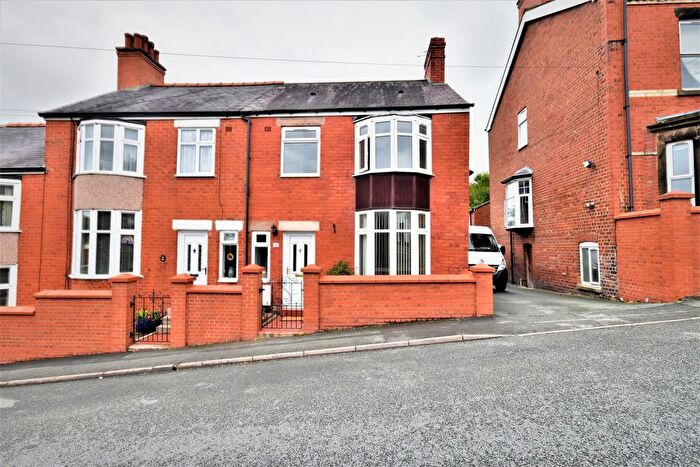 4 Bedroom Flat To Rent In Derby Road, Hightown, Wrexham, LL13