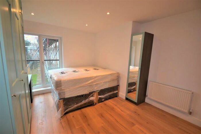 Studio To Rent In Balaam Street, London, E13