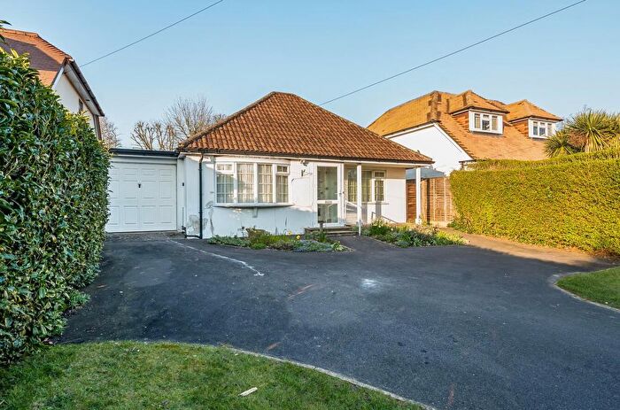 2 Bedroom Detached Bungalow For Sale In Hiltingbury Road, Hiltingbury, Chandler's Ford, SO53