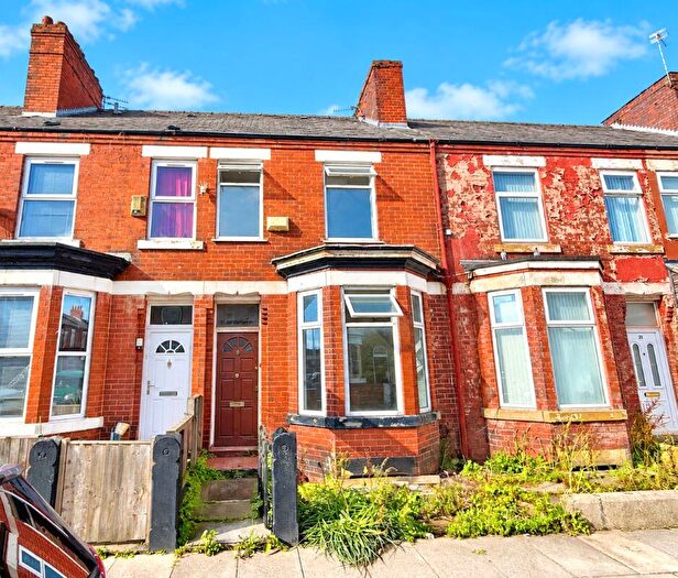 3 Bedroom Terraced House For Sale In Haven Street, Salford, M6
