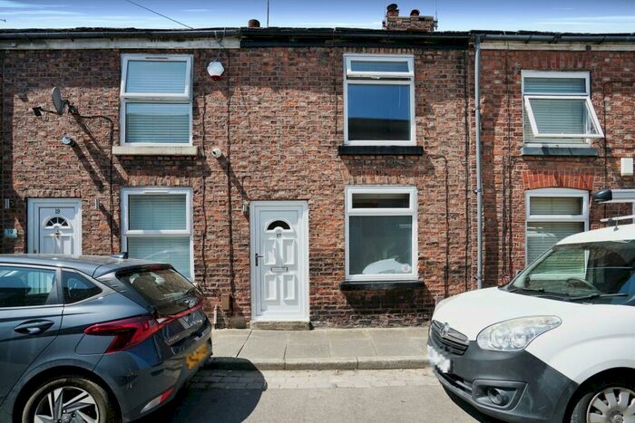 2 Bedroom Terraced House To Rent In Pool Street, Macclesfield, Cheshire, SK11
