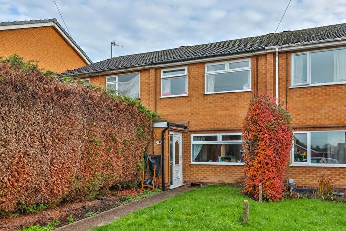 3 Bedroom Semi-Detached House To Rent In Goodwin Drive, Nottingham, NG16