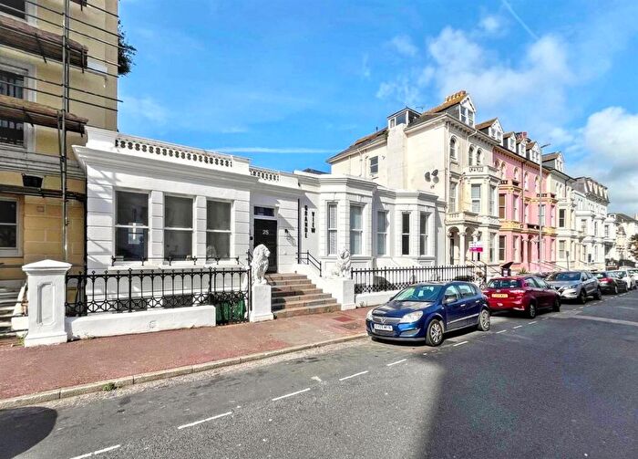 2 Bedroom Flat To Rent In Burlington Place, Eastbourne, BN21