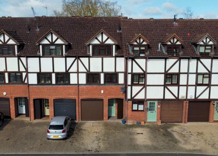 3 Bedroom House To Rent In Mill Lane, Taplow, Maidenhead, SL6