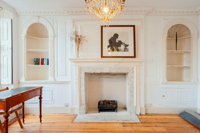 4 Bedroom Flat To Rent In High Street, Chipping Norton, OX7