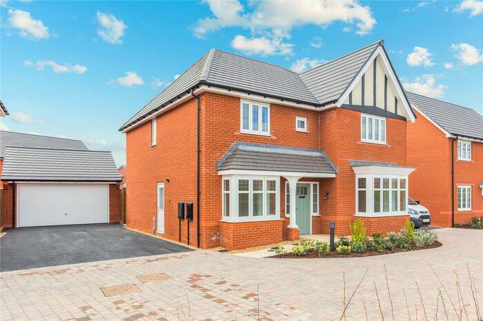 5 Bedroom Detached House To Rent In Violet Way, Holmes Chapel, Crewe, CW4