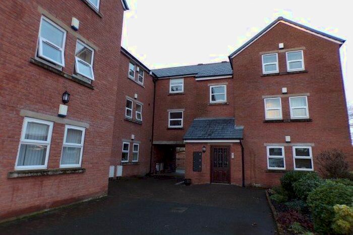 2 Bedroom Flat To Rent In Dean Court, Preston, PR5