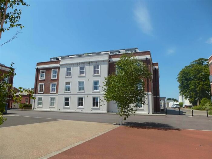 2 Bedroom Flat To Rent In Flagstaff Green, Gosport, PO12