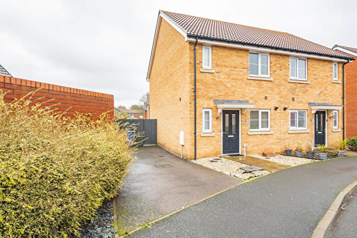 2 Bedroom Semi Detached House For Sale In Sudbury, Suffolk, CO10