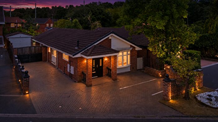 4 Bedroom Bungalow For Sale In Hemlock Close, Liverpool, L12