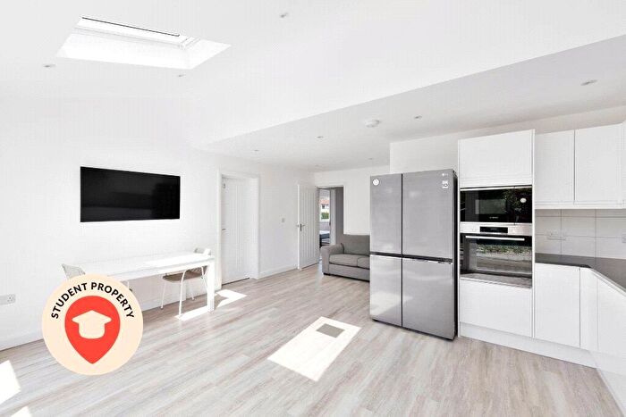 6 Bedroom Detached House To Rent In Shetland Road, Southmead, Bristol, Bristol, BS10