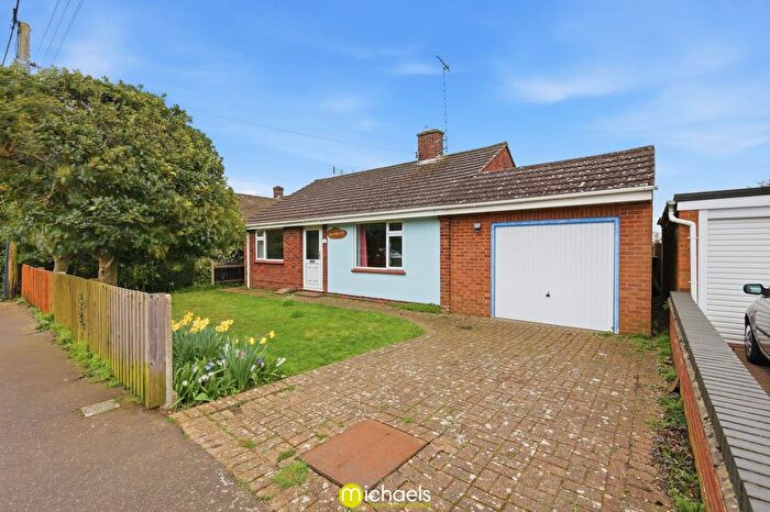2 Bedroom Detached Bungalow For Sale In Stanley Road, Wivenhoe, Colchester, CO7