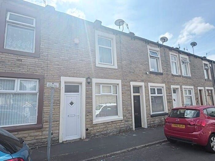 2 Bedroom Terraced House For Sale In Albert Street, Burnley, BB11