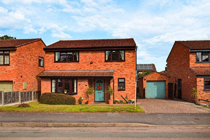 4 Bedroom Detached House For Sale In Cotswold Drive, Kings Acre, Hereford, HR4