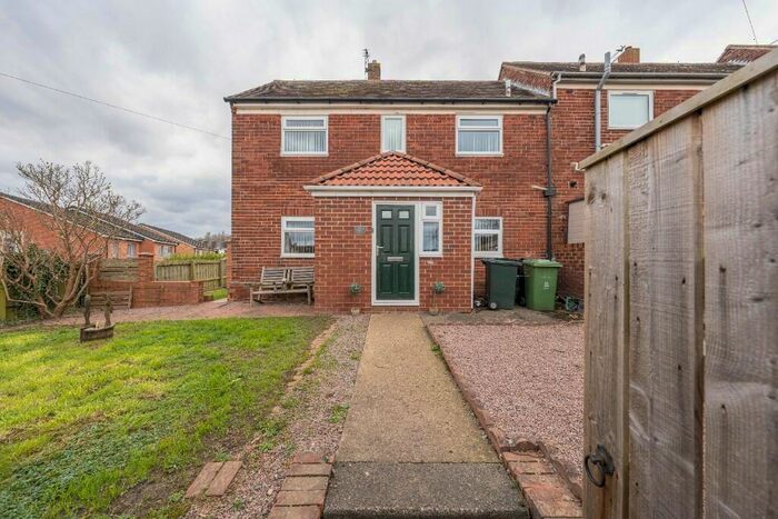 2 Bedroom Semi-Detached House For Sale In Moormill, Kibblesworth, NE11