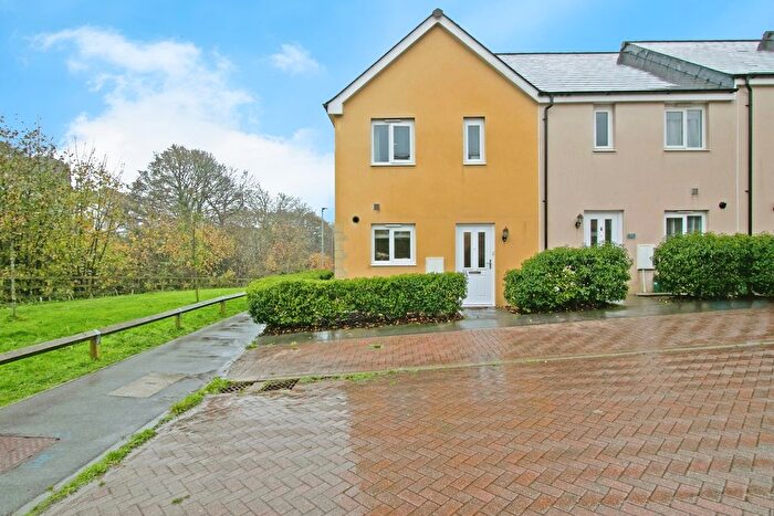 2 Bedroom End Terrace House For Sale In Gwarak An Warak, Truro, Cornwall, TR1