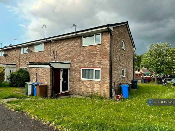 1 Bedroom Flat To Rent In Ashfield, Denton, Manchester, M34