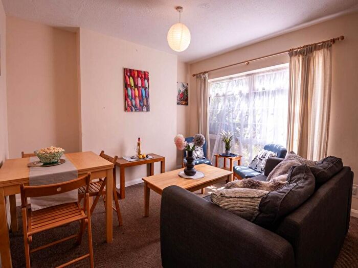 4 Bedroom House To Rent In Mead Way, Canterbury, Kent, CT2